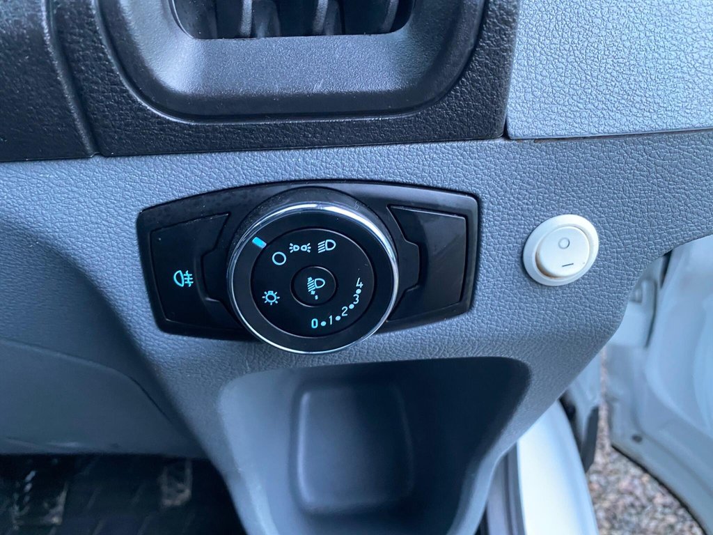 Used Ford Transit 2015 for sale - 76848409: Photo 48