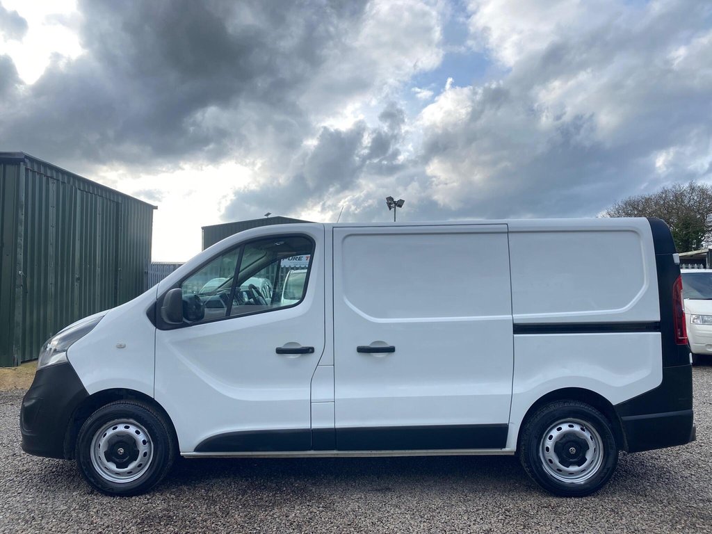 Used Vauxhall Vivaro 2016 for sale - 77642527: Photo 19