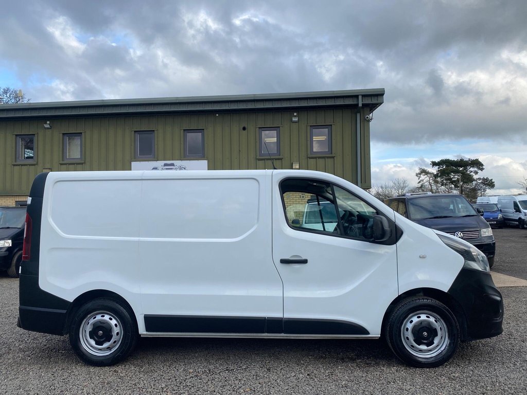Used Vauxhall Vivaro 2016 for sale - 77642527: Photo 21