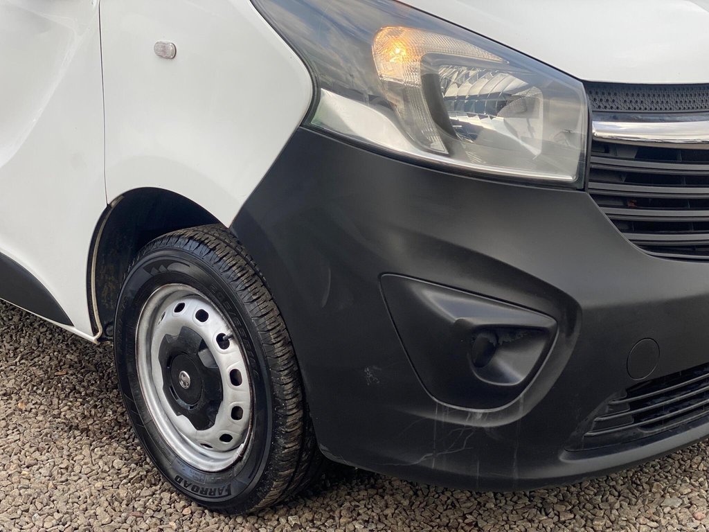Used Vauxhall Vivaro 2016 for sale - 77642527: Photo 22