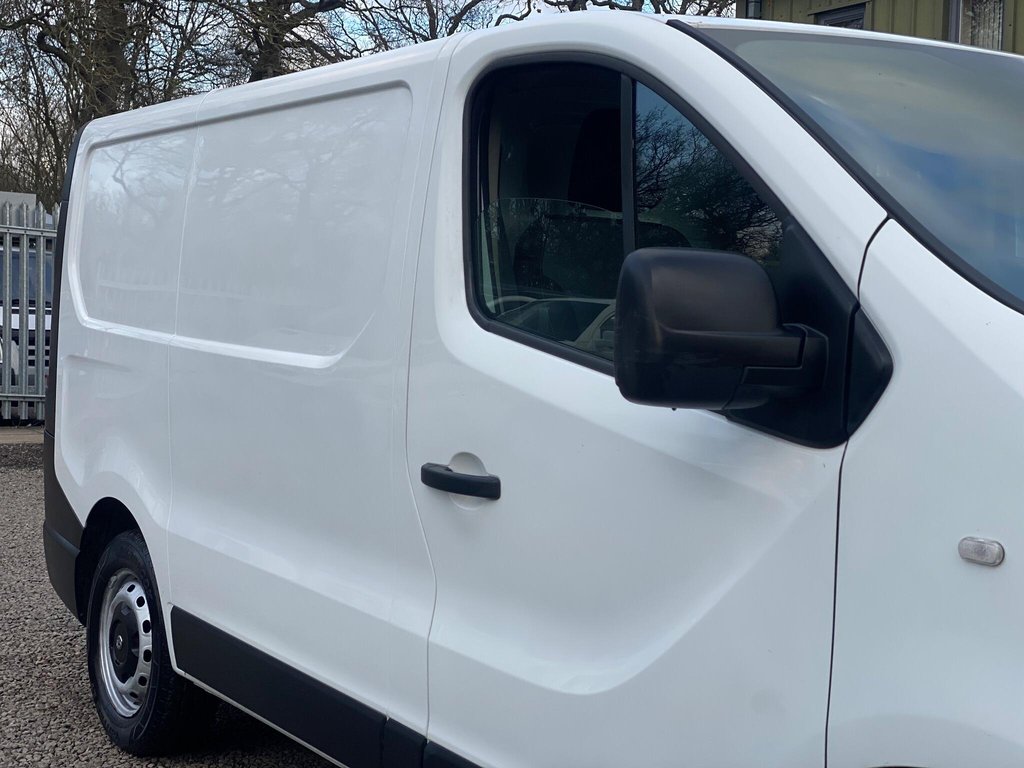Used Vauxhall Vivaro 2016 for sale - 77642527: Photo 23