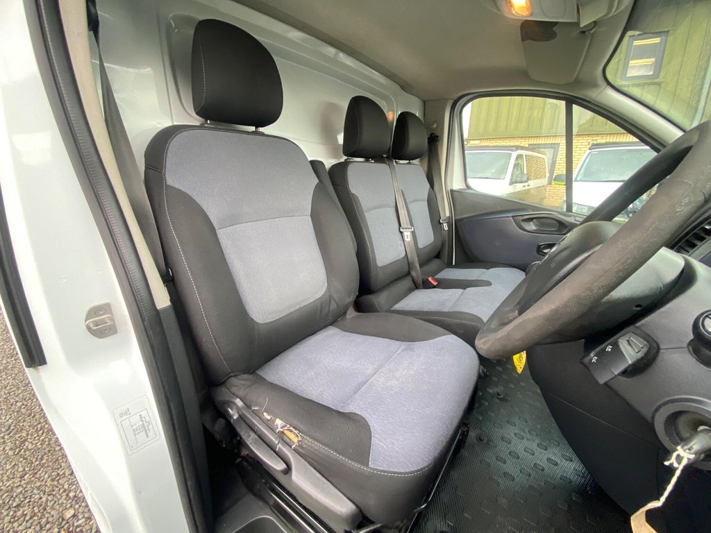 Used Vauxhall Vivaro 2016 for sale - 77642527: Photo 31