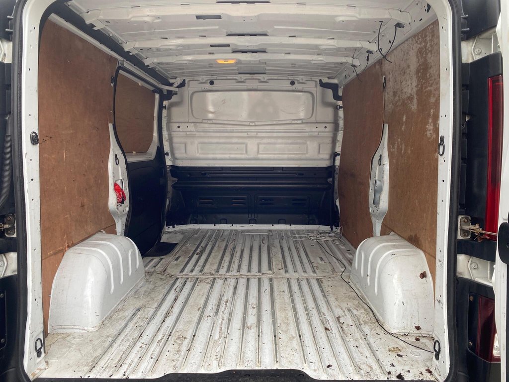 Used Vauxhall Vivaro 2016 for sale - 77642527: Photo 44