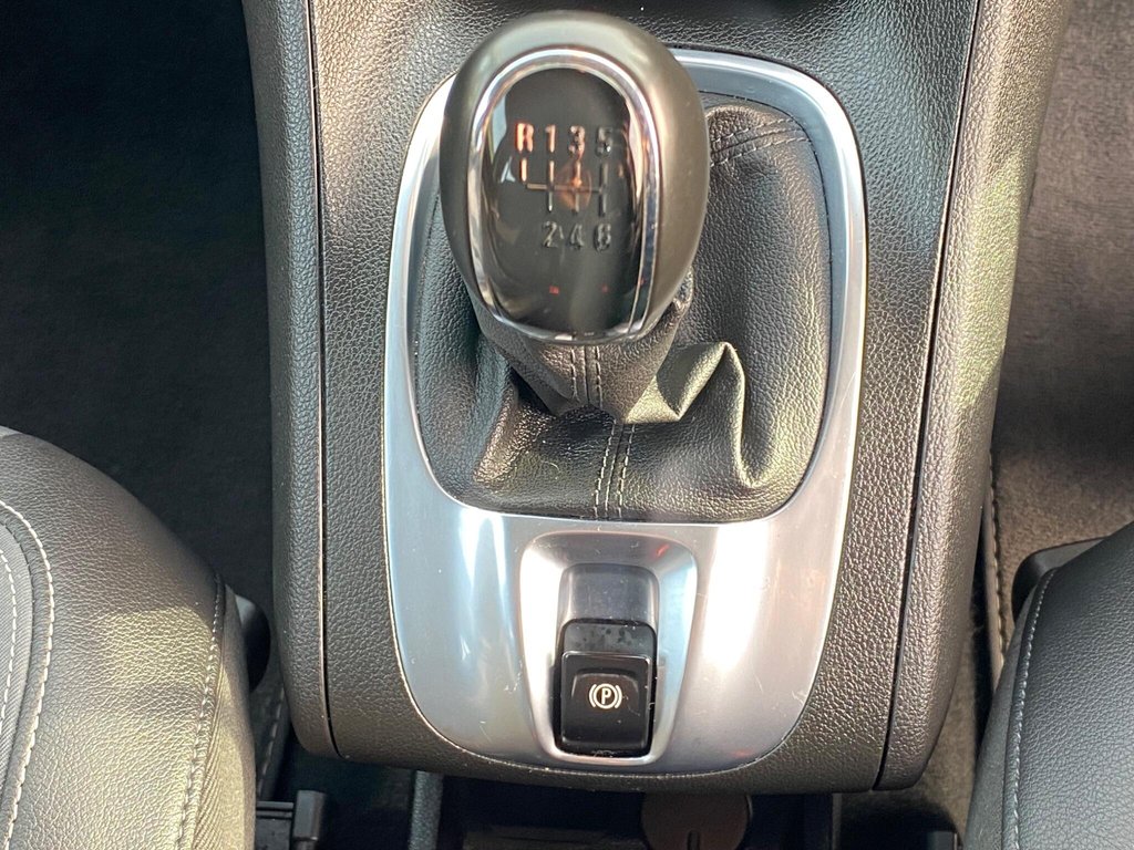 Used Vauxhall Meriva 2014 for sale - 77779950: Photo 38