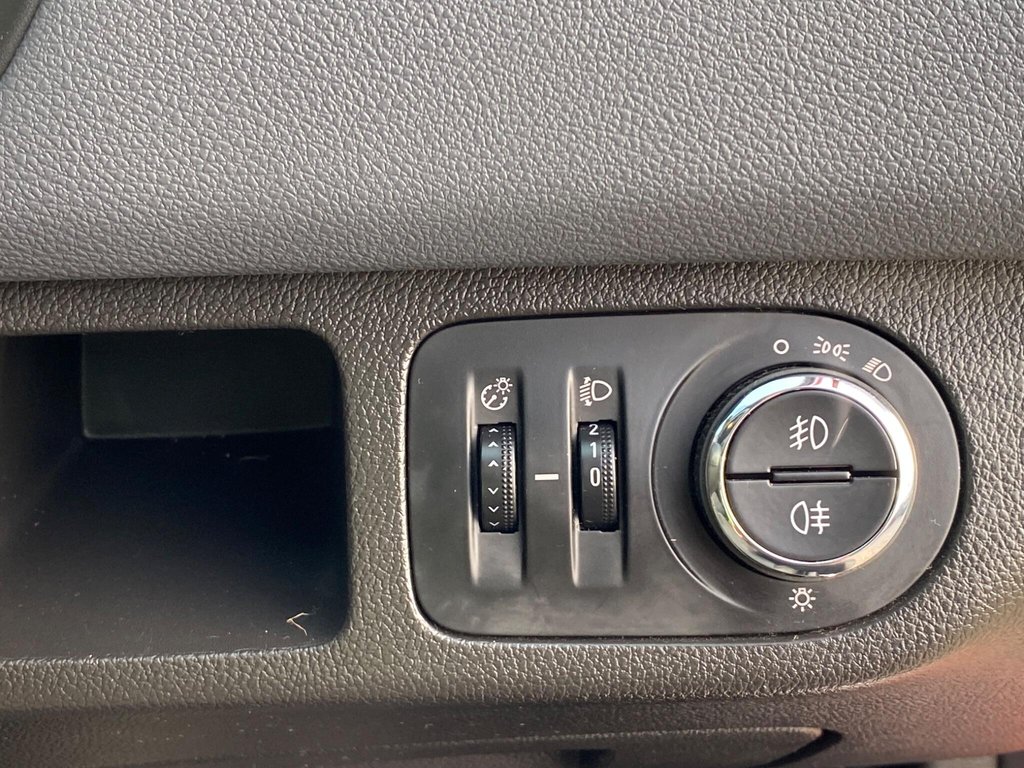 Used Vauxhall Meriva 2014 for sale - 77779950: Photo 44