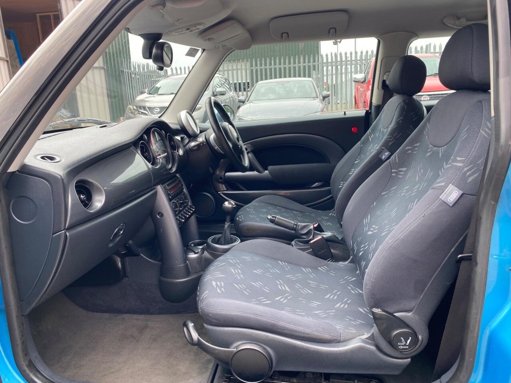 Used MINI Hatch 2005 for sale - 76035063: Photo 10