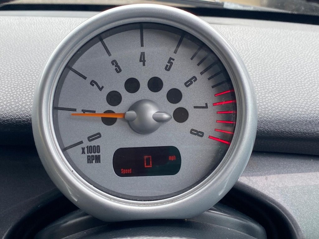 Used MINI Hatch 2005 for sale - 76035063: Photo 40