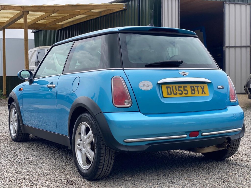 Used MINI Hatch 2005 for sale - 76035063: Photo 5