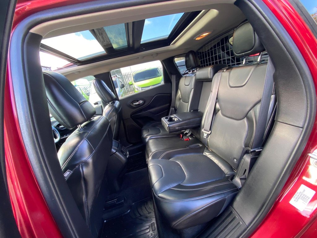 Used Jeep Cherokee 2015 for sale - 76372562: Photo 15