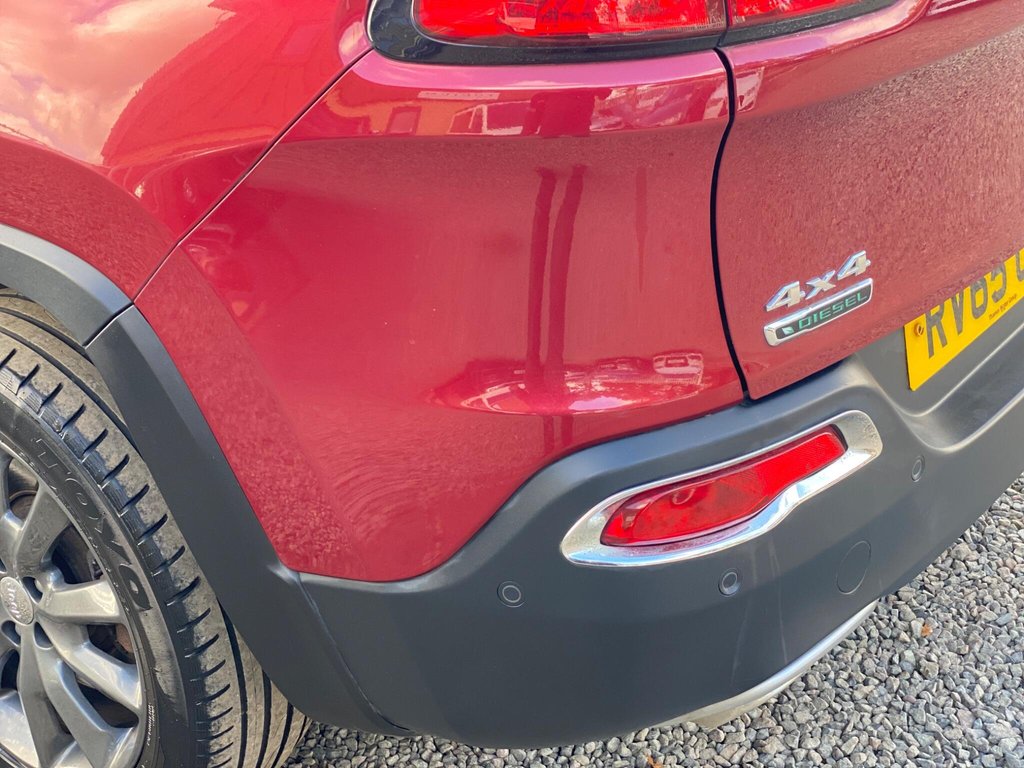 Used Jeep Cherokee 2015 for sale - 76372562: Photo 28