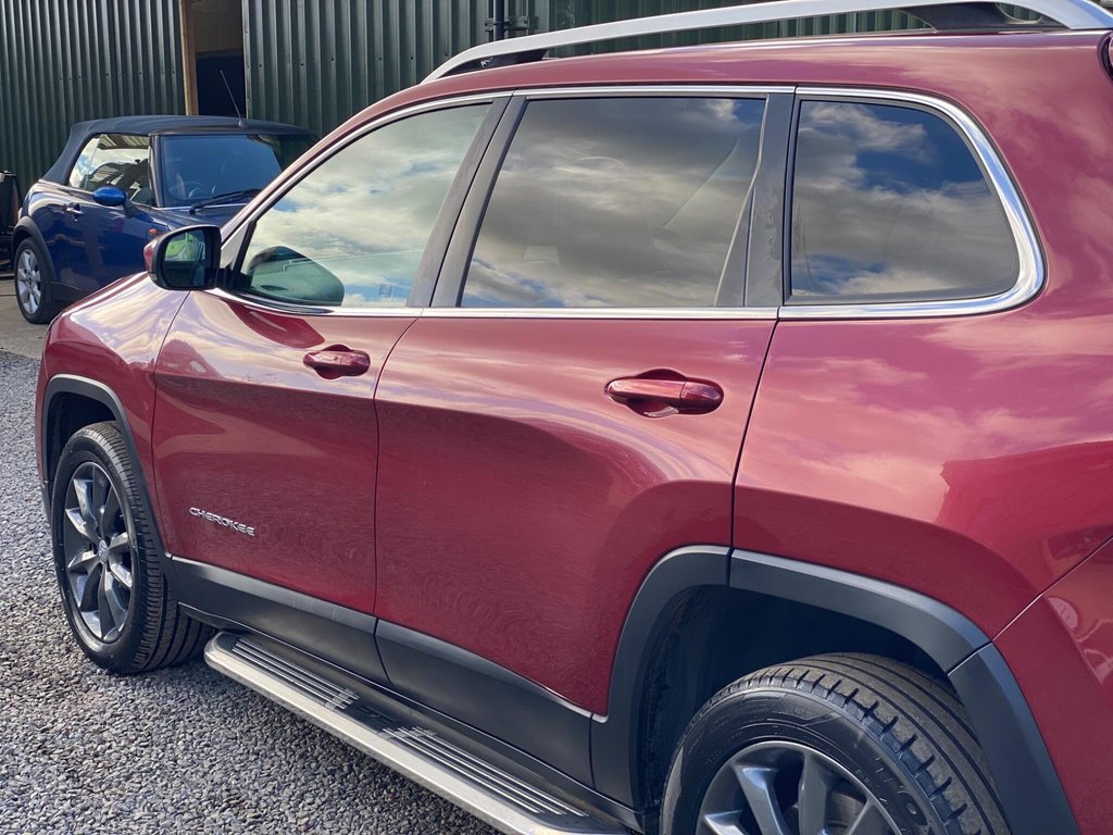 Used Jeep Cherokee 2015 for sale - 76372562: Photo 29