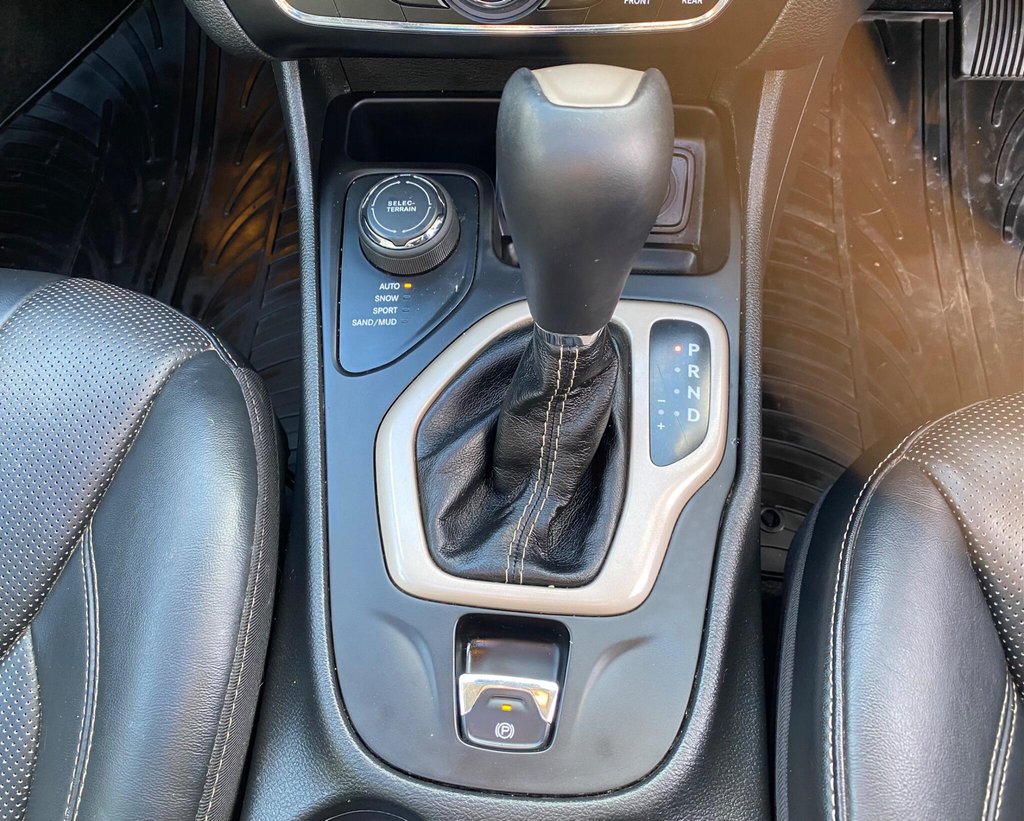 Used Jeep Cherokee 2015 for sale - 76372562: Photo 38
