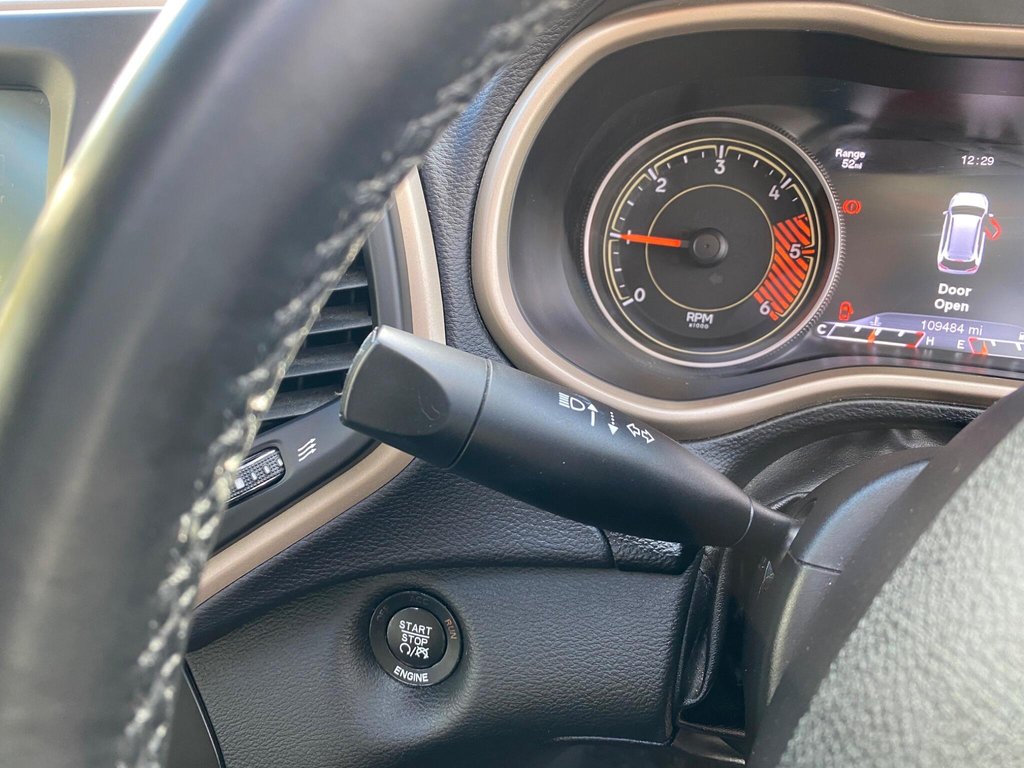 Used Jeep Cherokee 2015 for sale - 76372562: Photo 42