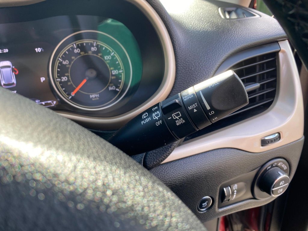 Used Jeep Cherokee 2015 for sale - 76372562: Photo 44