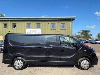 Used Vauxhall Vivaro 2019 for sale - 75949845: Photo