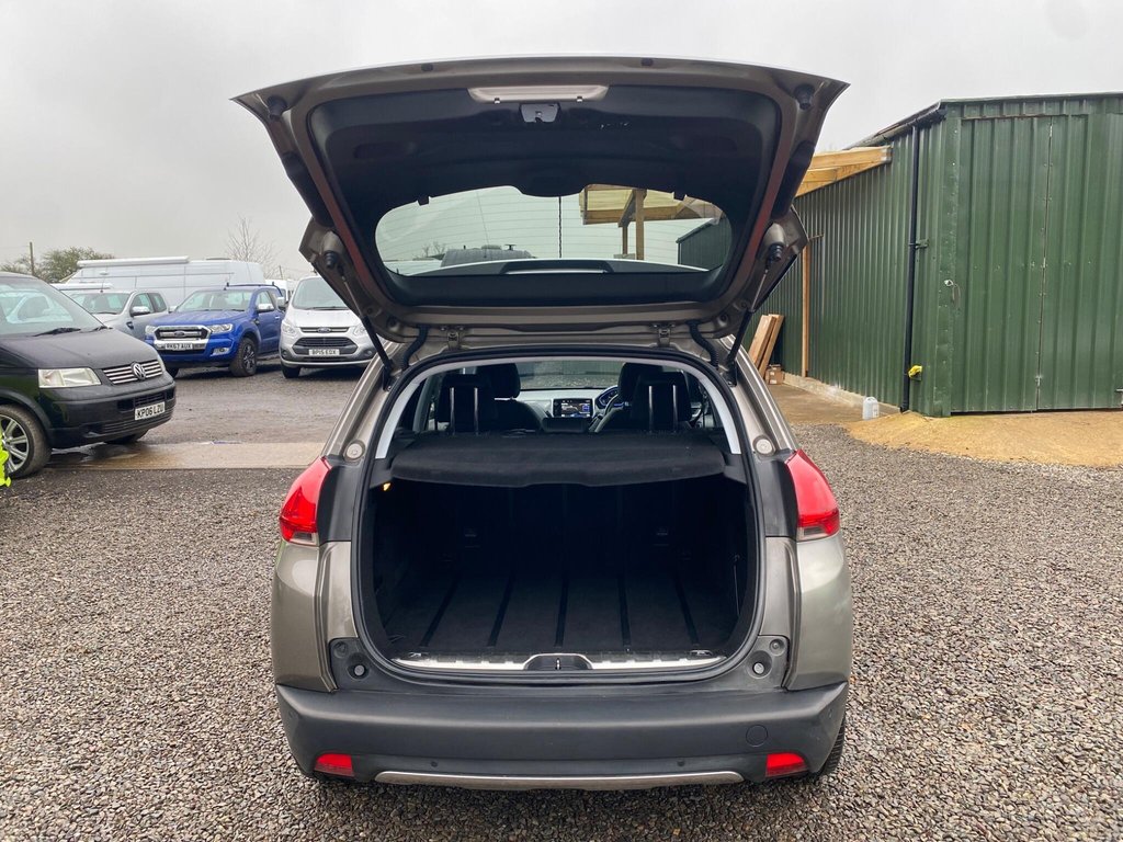 Used Peugeot 2008 2014 for sale - 77820568: Photo 12