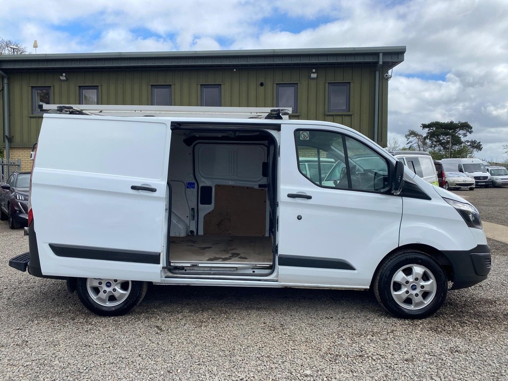 Used Ford Transit Custom 2017 for sale - 78219399: Photo 10