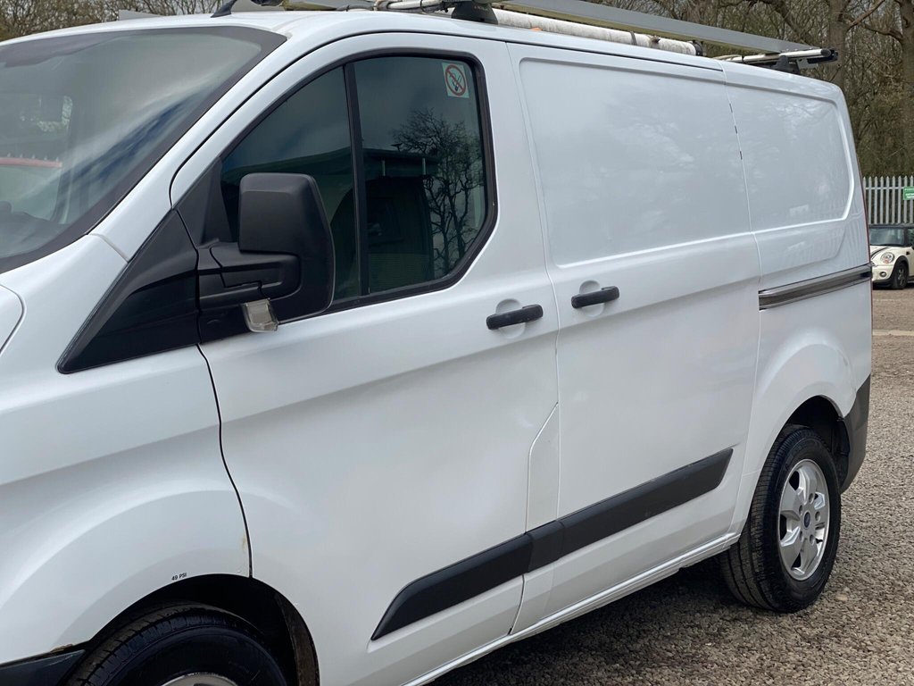 Used Ford Transit Custom 2017 for sale - 78219399: Photo 32