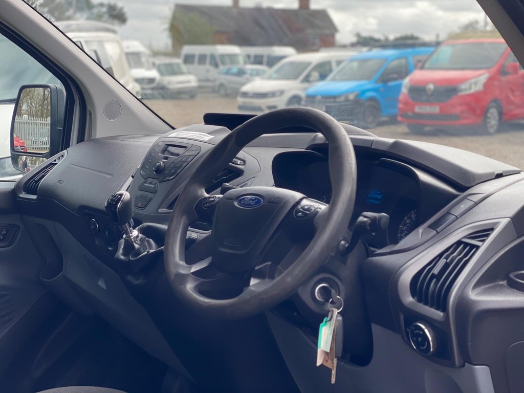 Used Ford Transit Custom 2017 for sale - 78219399: Photo 38