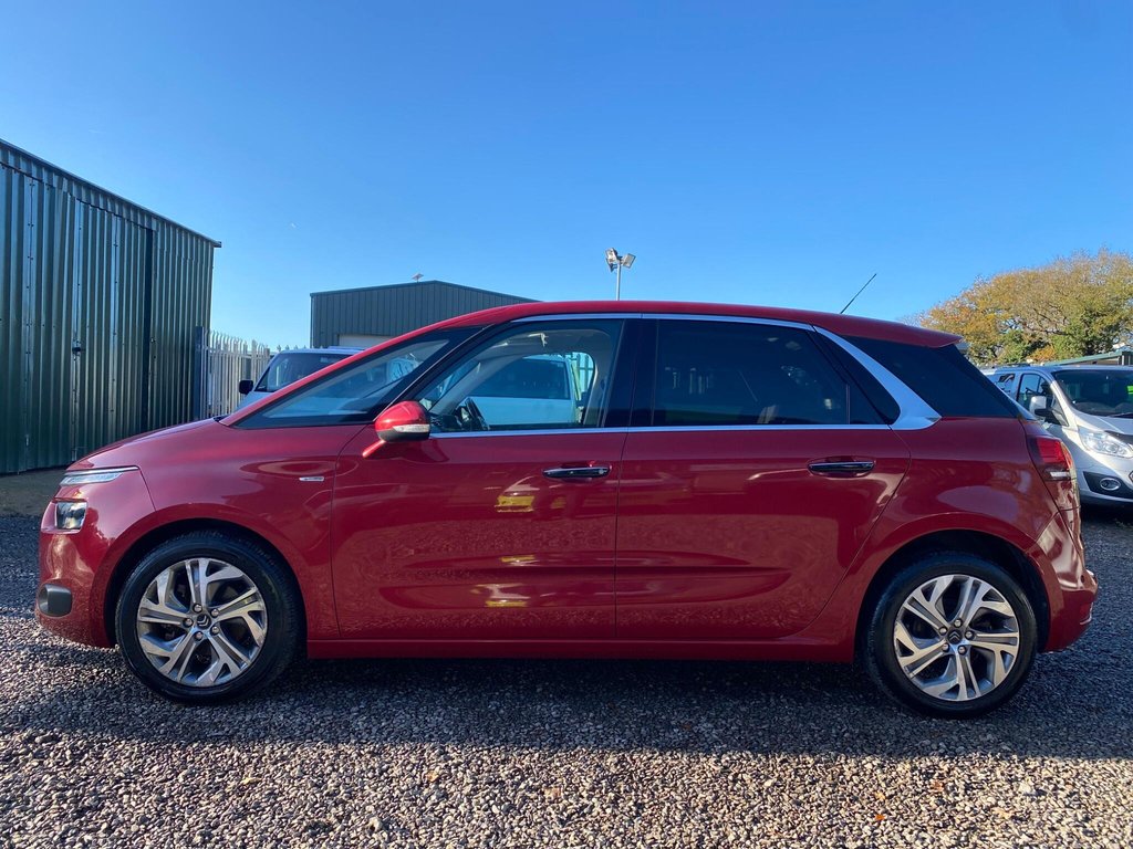 Used Citroen C4 Picasso 2014 for sale - 76670610: Photo 21