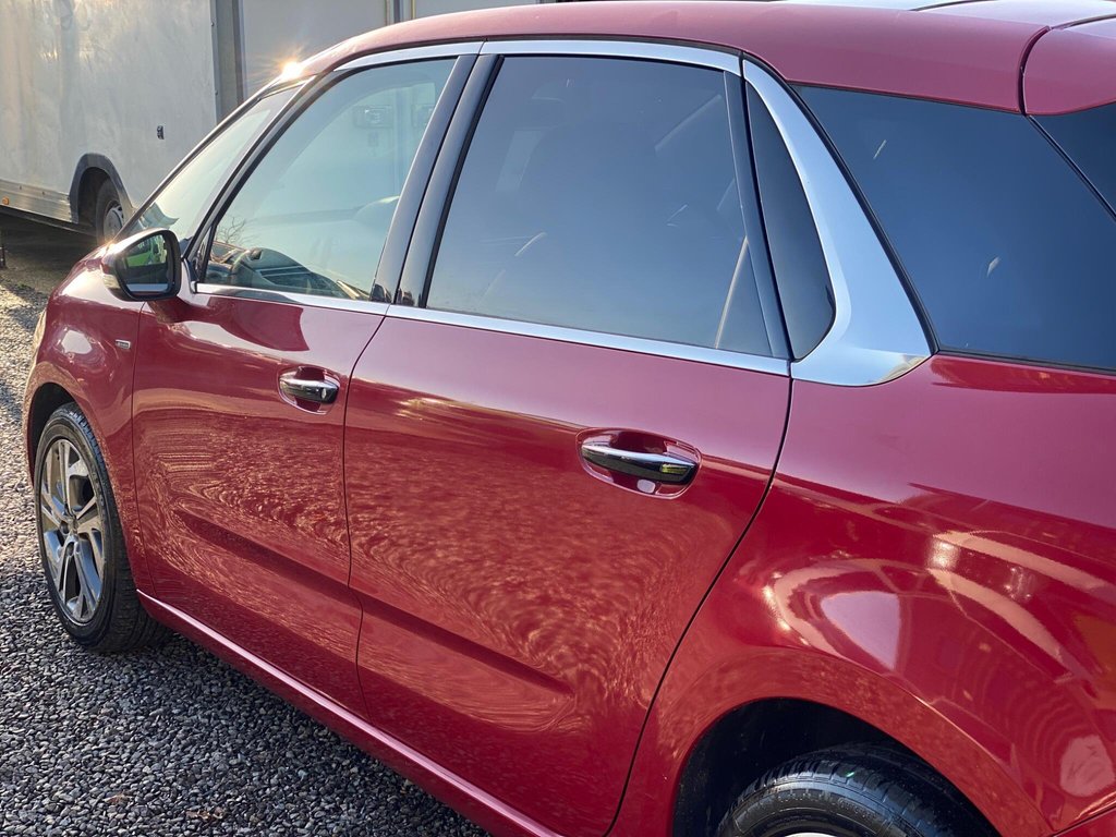 Used Citroen C4 Picasso 2014 for sale - 76670610: Photo 30