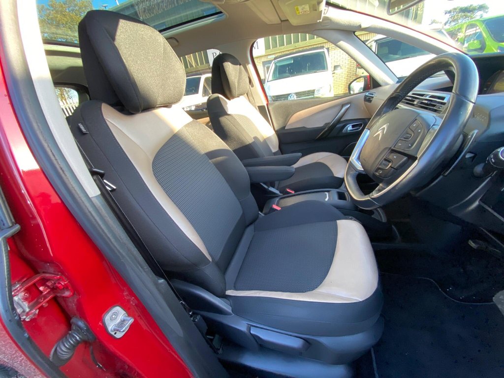 Used Citroen C4 Picasso 2014 for sale - 76670610: Photo 33