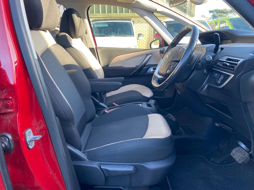 Used Citroen C4 Picasso 2014 for sale - 76670610: Photo 6