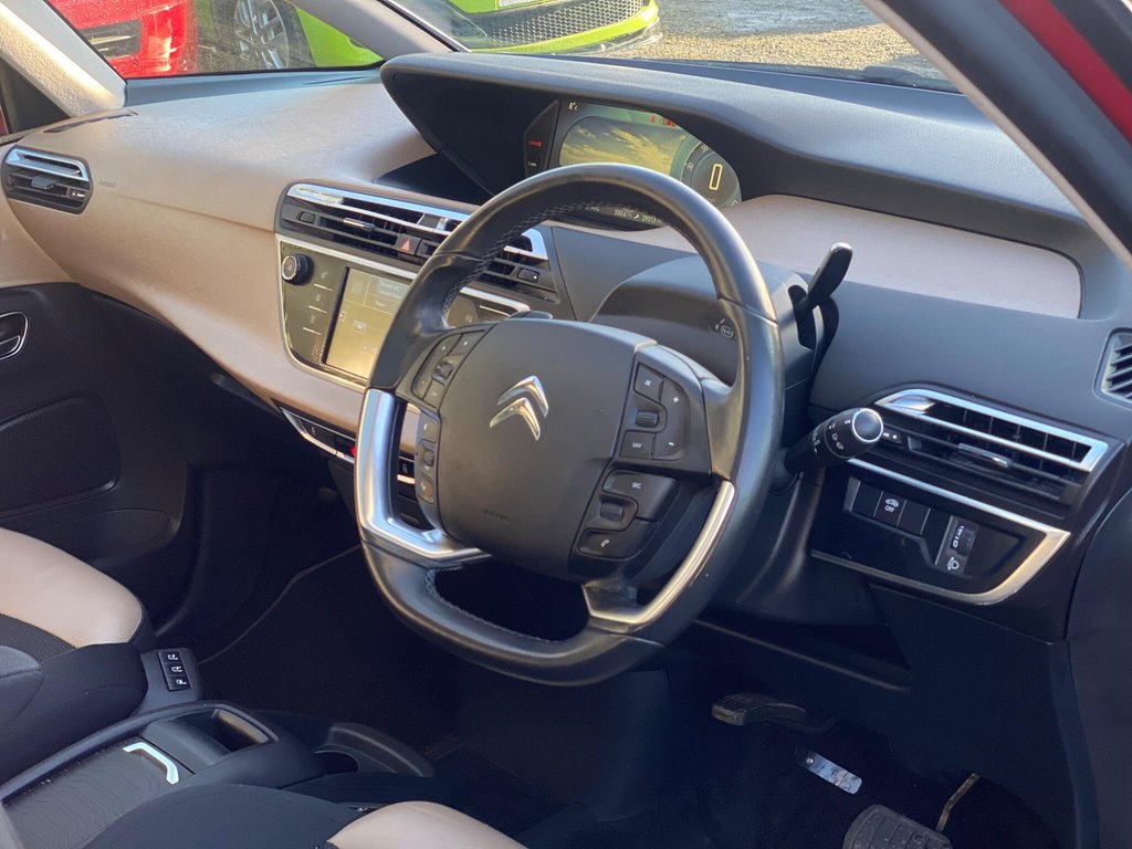 Used Citroen C4 Picasso 2014 for sale - 76670610: Photo 7