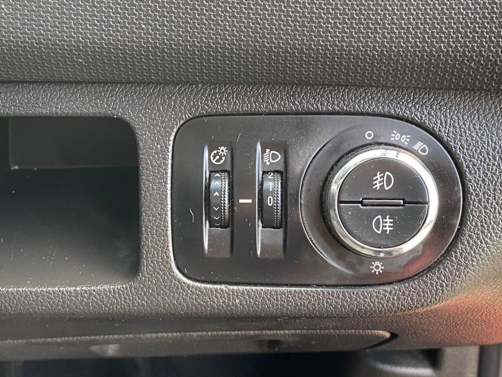Used Vauxhall Meriva 2014 for sale - 76035140: Photo 39