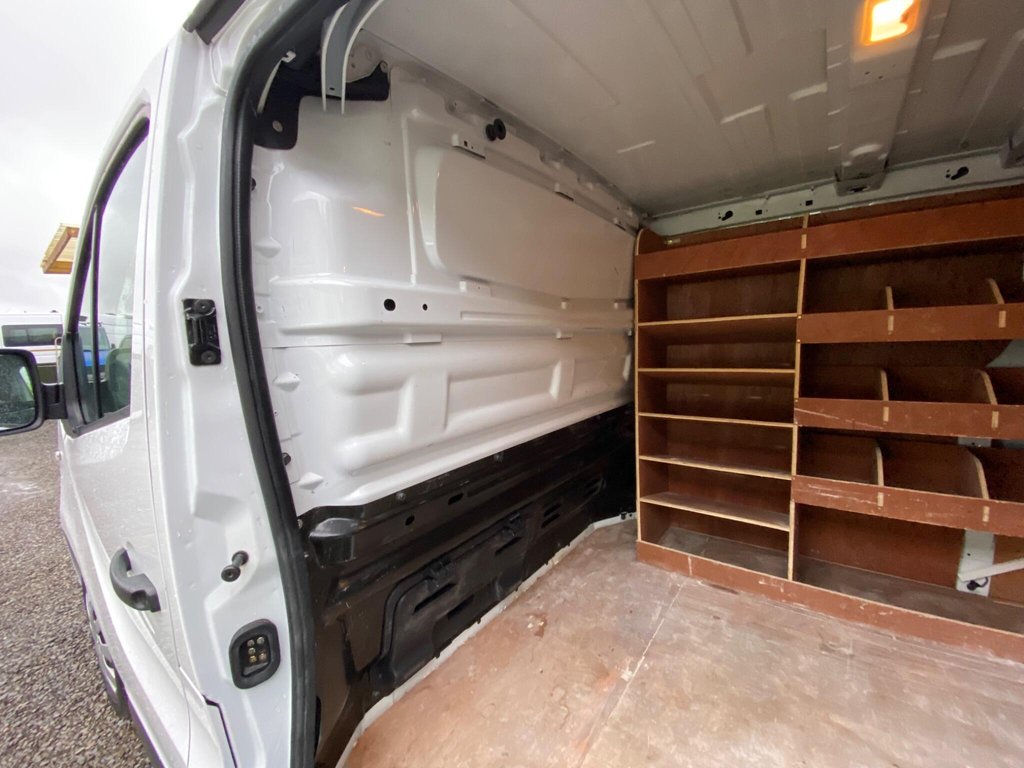 Used Vauxhall Vivaro 2018 for sale - 76821106: Photo 15