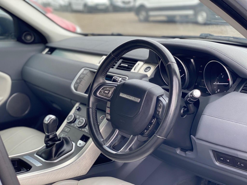 Used Land Rover Range Rover Evoque 2017 for sale - 76035128: Photo 8