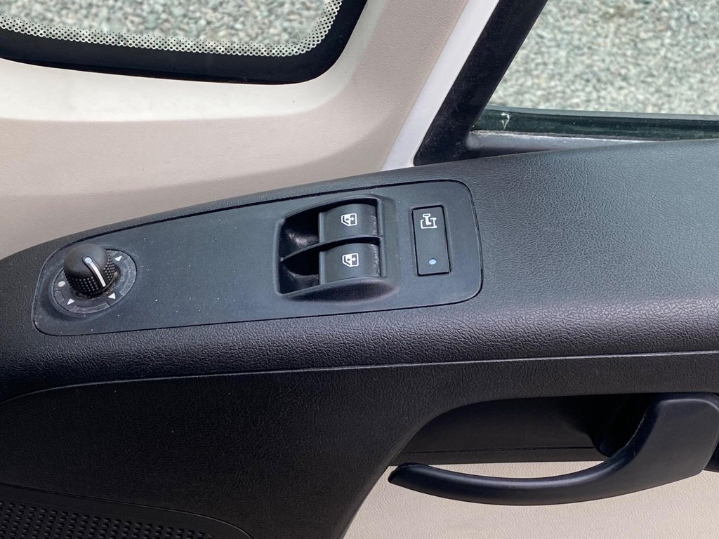 Used Peugeot Boxer 2017 for sale - 76210432: Photo 42