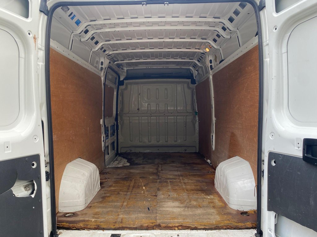 Used Peugeot Boxer 2017 for sale - 76210432: Photo 45