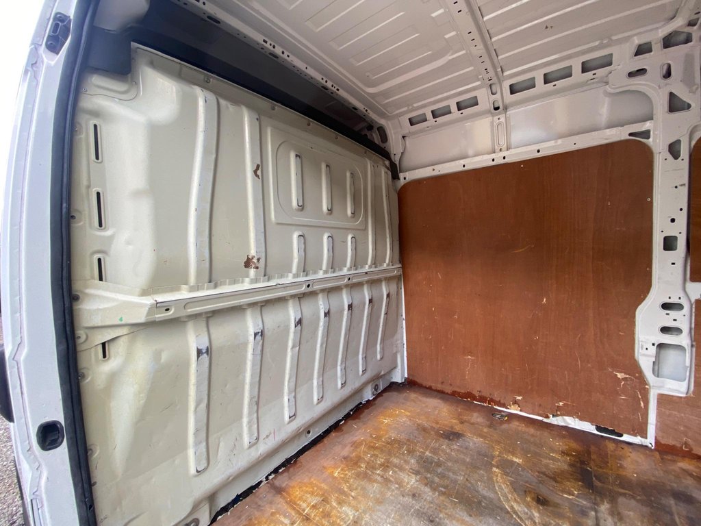 Used Peugeot Boxer 2017 for sale - 76210432: Photo 49