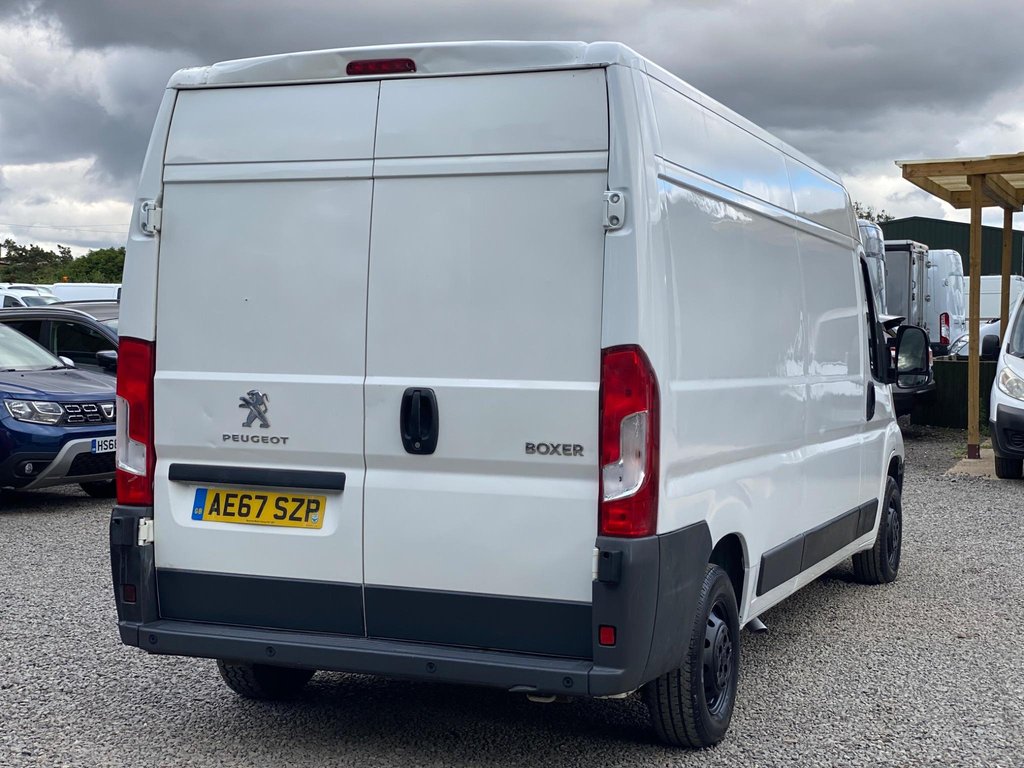 Used Peugeot Boxer 2017 for sale - 76210432: Photo 5