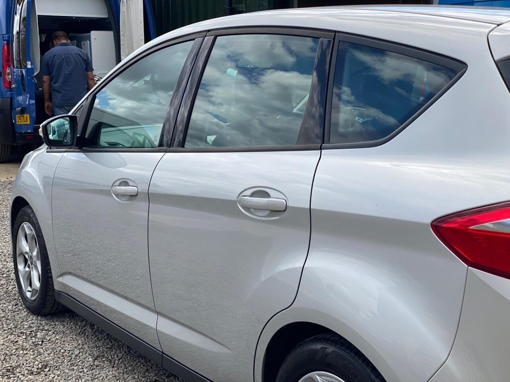 Vehicle 29