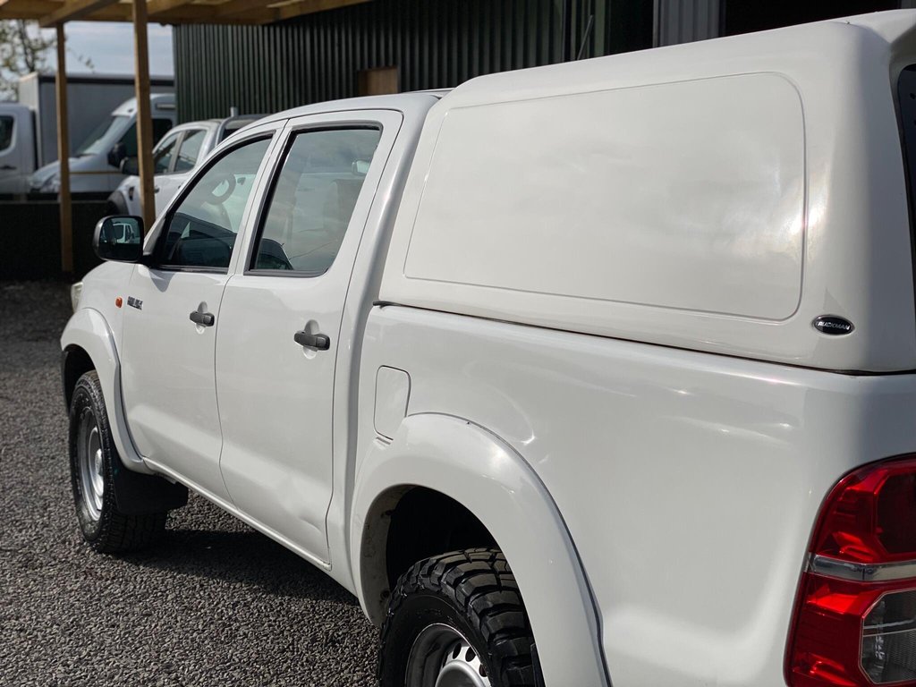 Used Toyota Hilux 2015 for sale - 76035137: Photo 19