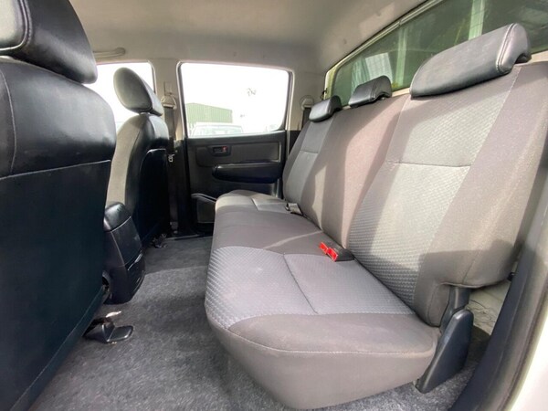 Used Toyota Hilux 2015 for sale - 76035137: Photo 47