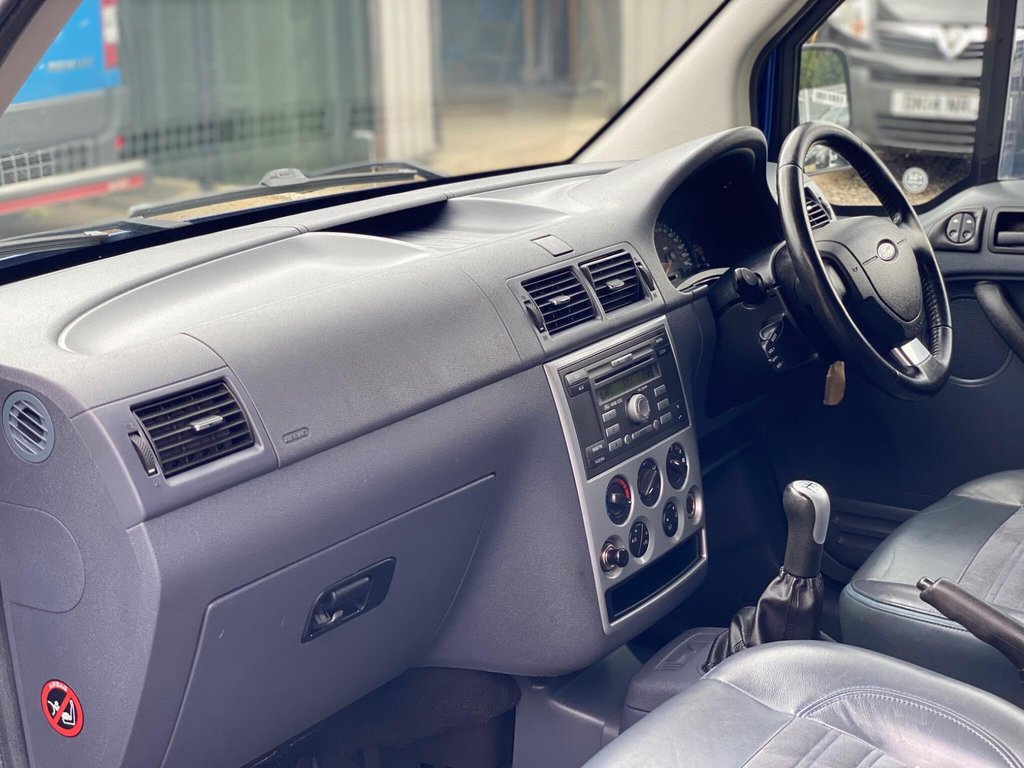 Used Ford Transit Connect 2009 for sale - 76210205: Photo 17