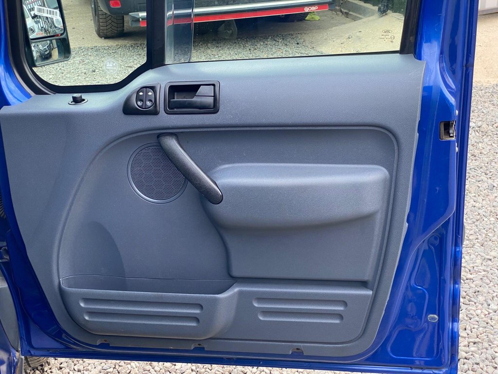 Used Ford Transit Connect 2009 for sale - 76210205: Photo 44