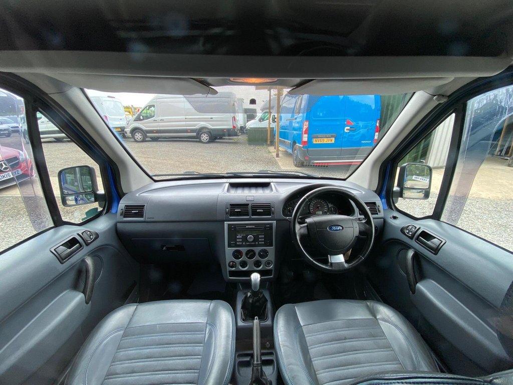 Used Ford Transit Connect 2009 for sale - 76210205: Photo 50