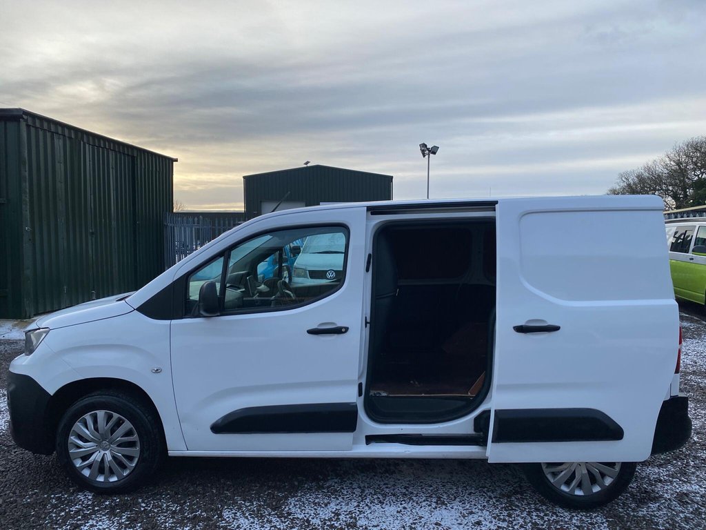 Used Peugeot Partner 2021 for sale - 77161476: Photo 46