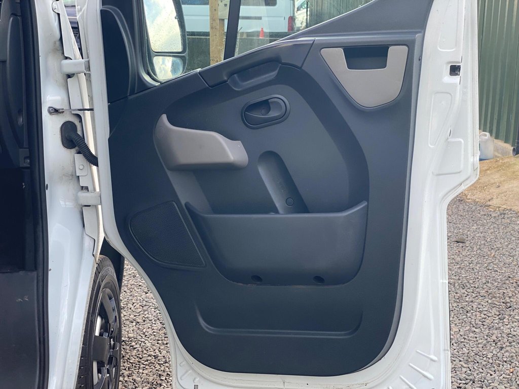 Used Vauxhall Movano 2014 for sale - 77315984: Photo 30