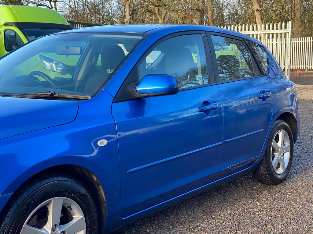 Used Mazda Mazda3 2005 for sale - 77056351: Photo 23