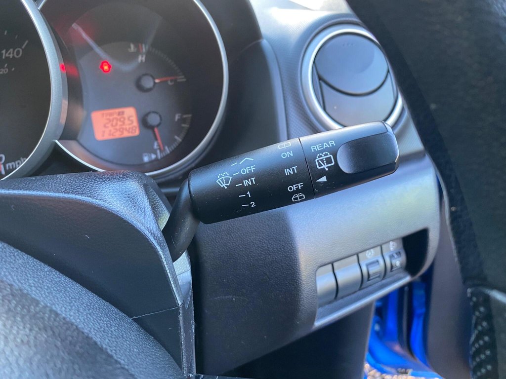 Used Mazda Mazda3 2005 for sale - 77056351: Photo 36