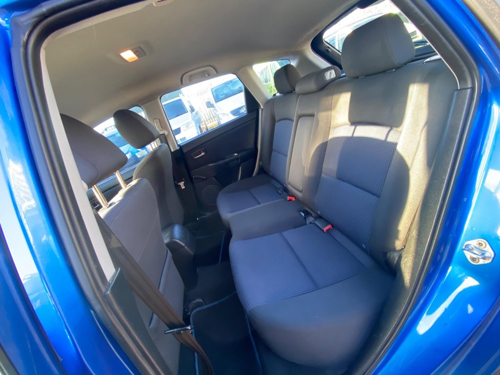 Used Mazda Mazda3 2005 for sale - 77056351: Photo 47