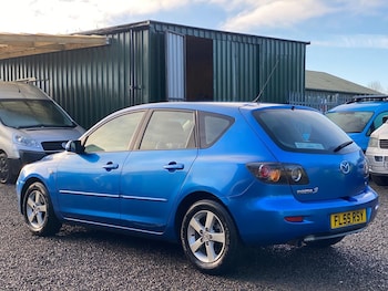 Used Mazda Mazda3 2005 for sale - 77056351: Photo