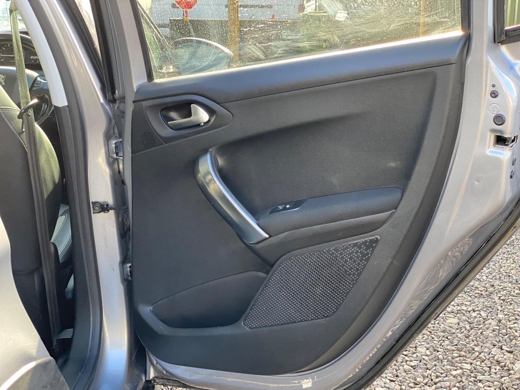 Used Peugeot 2008 2018 for sale - 77397289: Photo 45