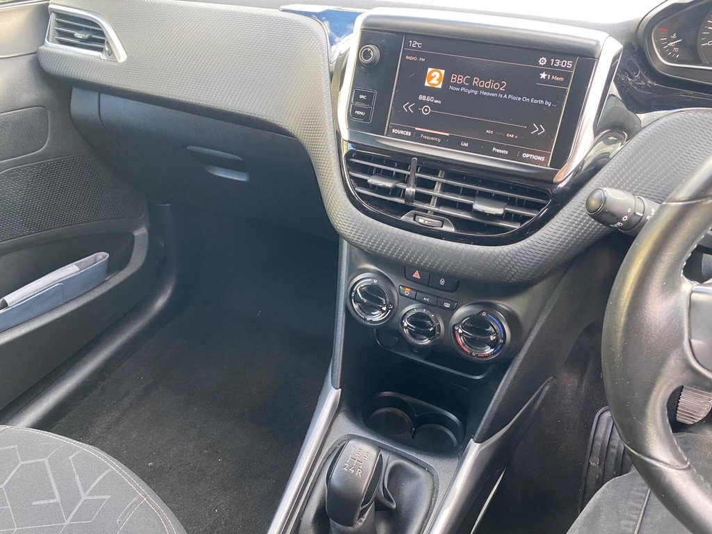 Used Peugeot 2008 2017 for sale - 77436517: Photo 31