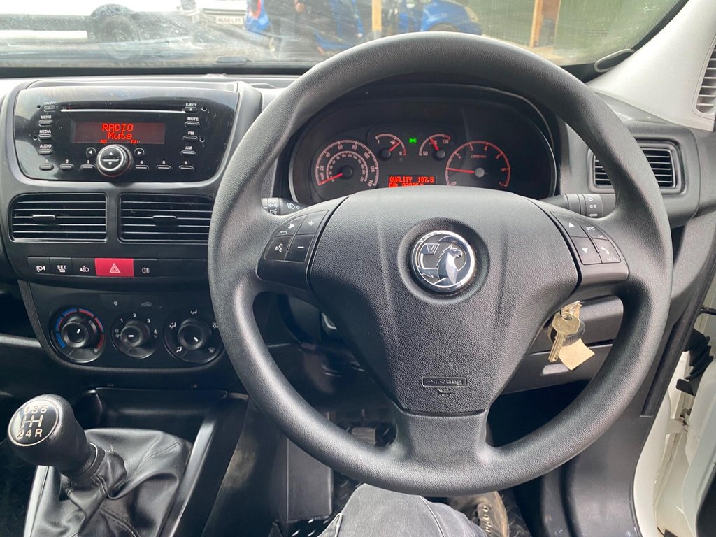 Used Vauxhall Combo 2018 for sale - 77755240: Photo 10